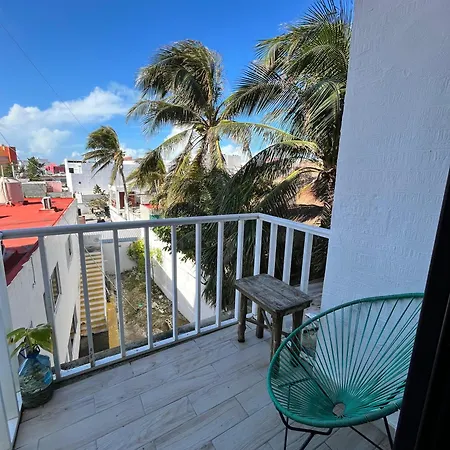 Balu Hotel Isla Mujeres Exterior photo