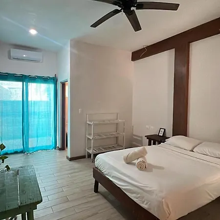 Balu Hotel Isla Mujeres Exterior photo